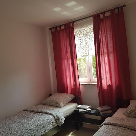 Apartmani Vrdoljak Malinska Zewnętrze zdjęcie