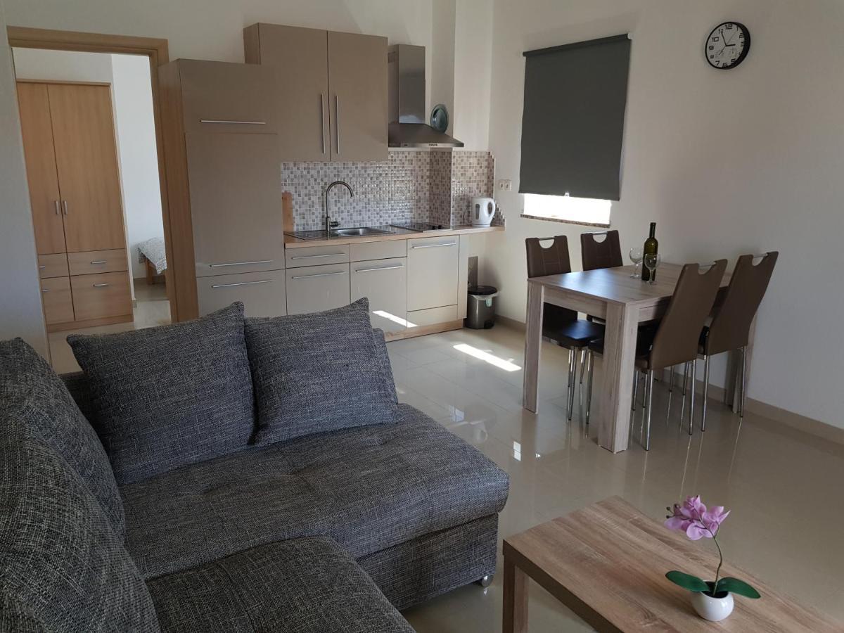 Apartmani Vrdoljak Malinska Zewnętrze zdjęcie