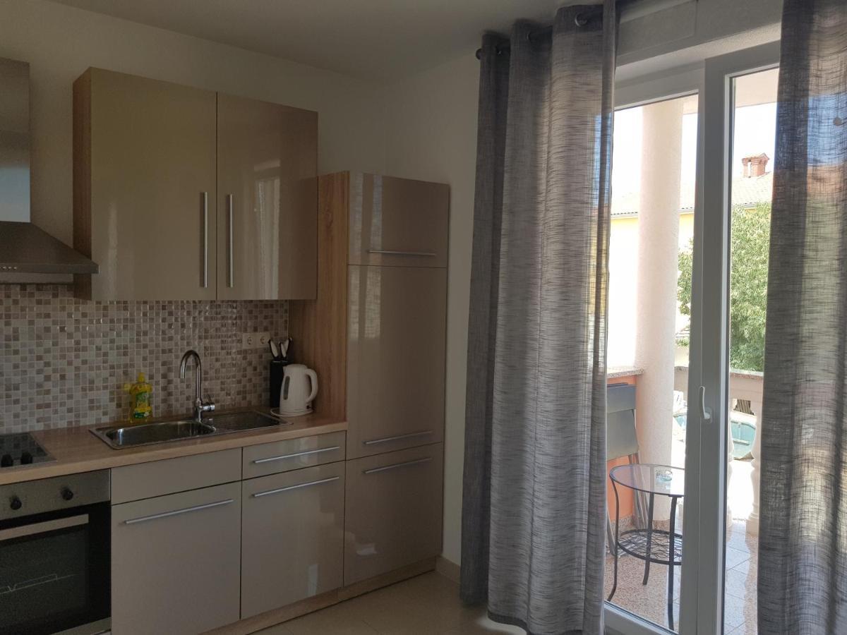Apartmani Vrdoljak Malinska Zewnętrze zdjęcie